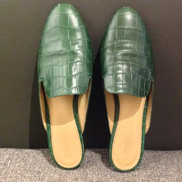Michael Kors “Natasha crocodile embossed” loafers - Picture 1 of 7